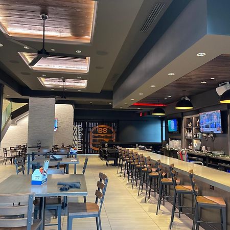 Embassy Suites By Hilton Kansas City Olathe Εξωτερικό φωτογραφία