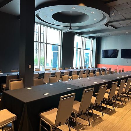 Embassy Suites By Hilton Kansas City Olathe Εξωτερικό φωτογραφία